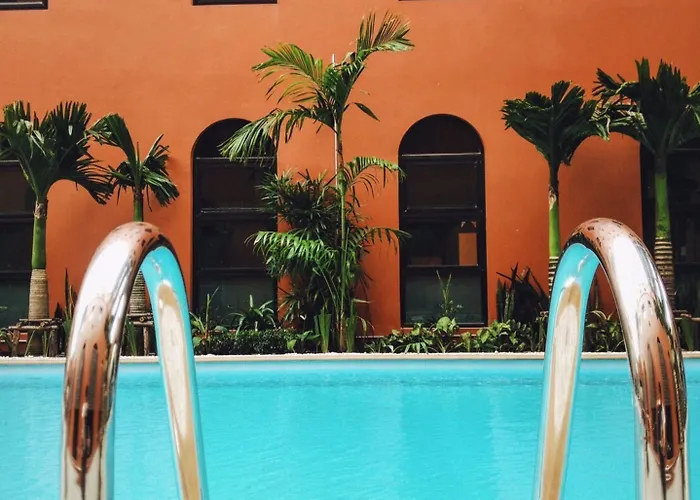Hotel Baansuanprannok Bangkok