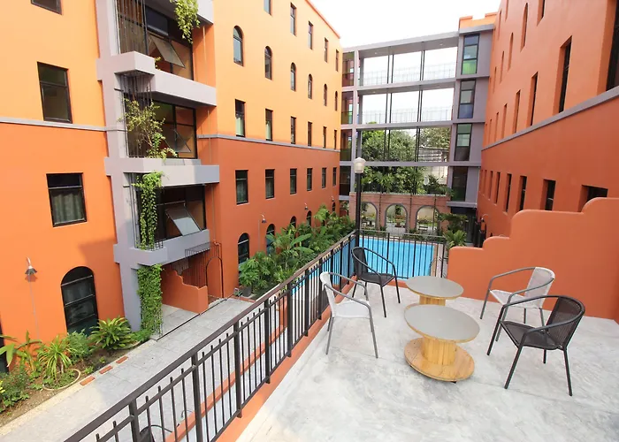 Hotel Baansuanprannok